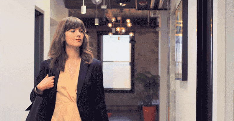 Wave to Unlock Feature